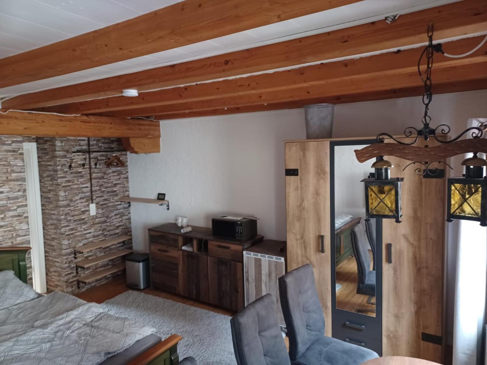 See- Und Altstadthaeusle - Alles Direkt Vor Der Haustuer - Bodenseeufer Natur Altstadt Bahnhof Bora-Sauna - Klein Und Super Zentral Zum See Oepnv Stadt Natur Etc - Appartement Historica ราดอล์ฟเซลล์ อัม โบเดนซี ภายนอก รูปภาพ
